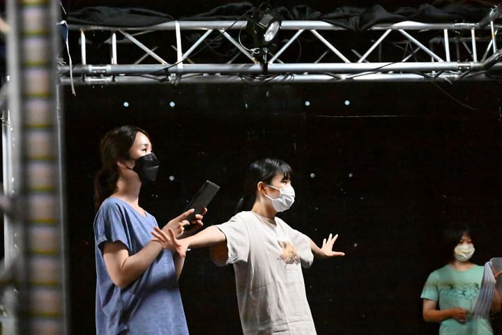 「あいうえお」だけで感情を伝えるエチュード｜劇団カスタリア 稽古日誌#55