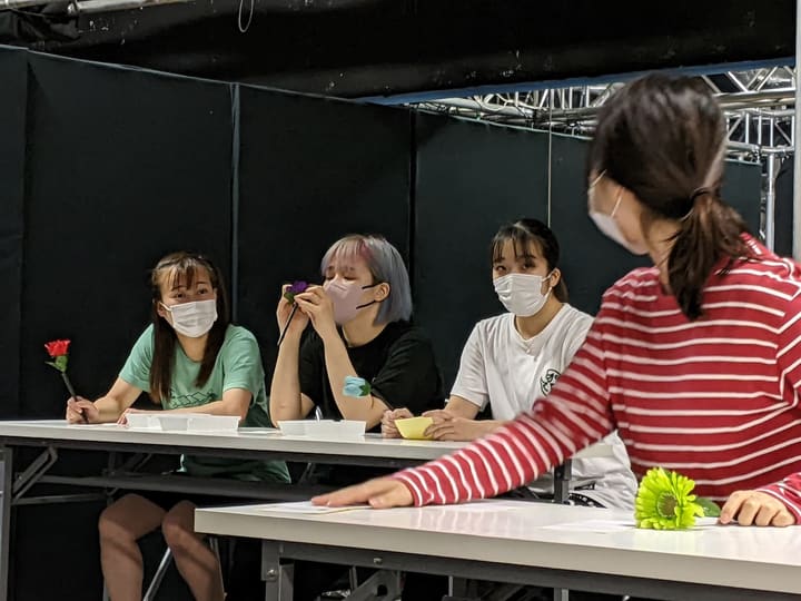 生配信でパンダダンスと「マスク」を披露｜劇団カスタリア 稽古日誌#107