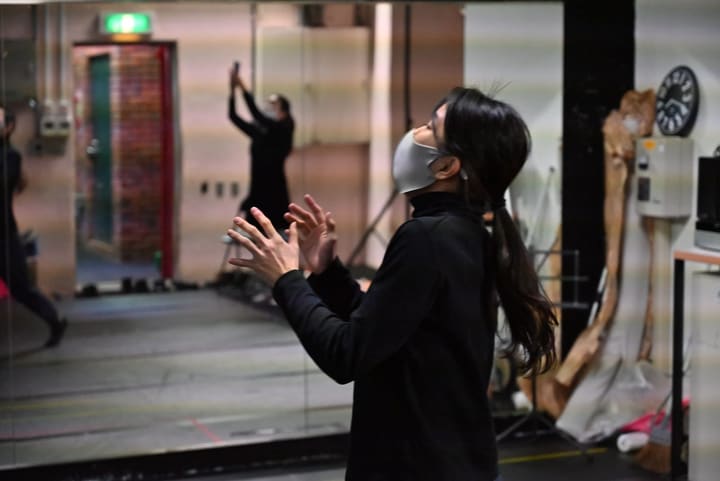 物語の始まりのナンバーにステージングがつく｜劇団カスタリア 稽古日誌#59