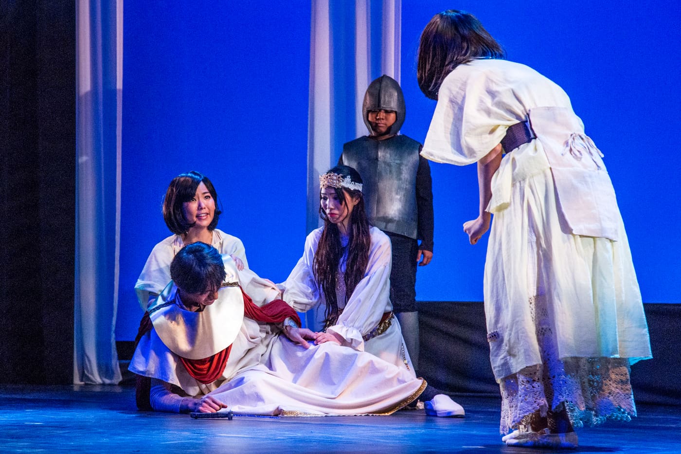 太陽の神殿の舞台写真14｜劇団カスタリア第2回公演