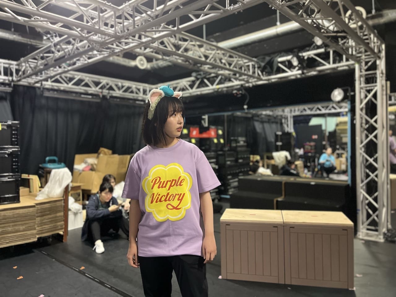 猫耳をつけた衣裳で立ち位置につく出演者|劇団カスタリア「清子と桃香」衣裳パレード